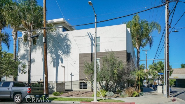 Detail Gallery Image 9 of 55 For 4705 Whitsett #106,  Studio City,  CA 91604 - 2 Beds | 2 Baths