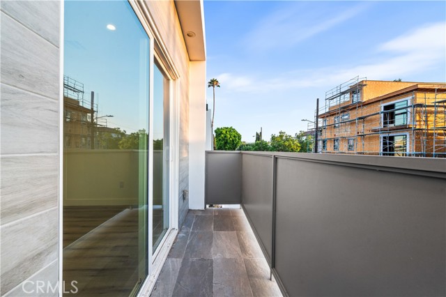 Detail Gallery Image 25 of 34 For 10857 Morrison, North Hollywood,  CA 91601 - 4 Beds | 3 Baths