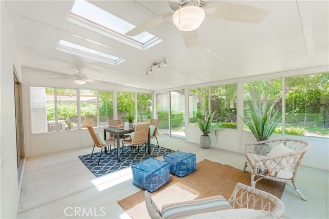 7215 Enfield Avenue, Reseda CA: https://media.crmls.org/medias/cc6cd954-18f1-4476-922f-671fdafe7543.jpg