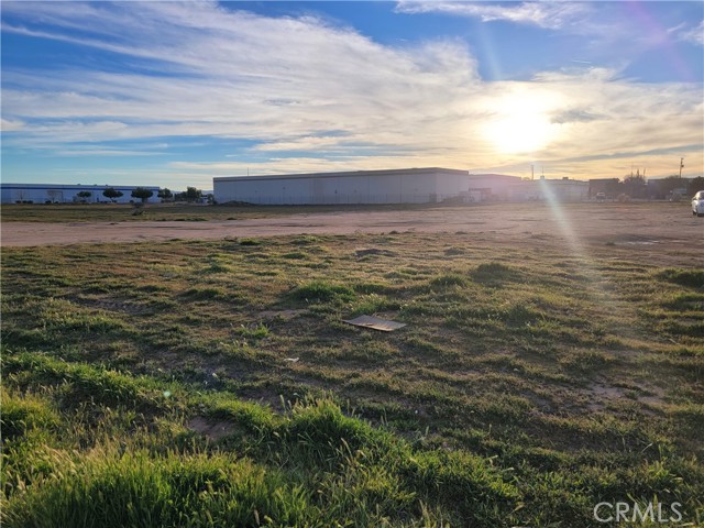 Detail Gallery Image 18 of 21 For 1 Malaki, Apple Valley,  CA 92308 - – Beds | – Baths