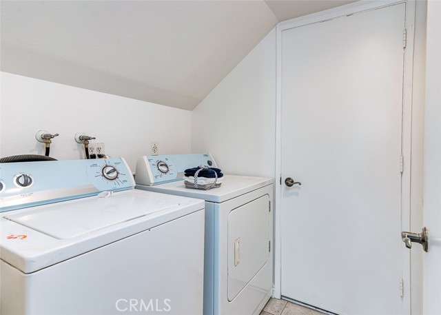 Detail Gallery Image 16 of 38 For 23 Blazing Star, Irvine,  CA 92604 - 4 Beds | 3 Baths