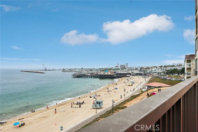 531 Esplanade, Redondo Beach, California 90277, 2 Bedrooms Bedrooms, 0 ,1 BathroomBathrooms,Residential,For Sale,Esplanade,0,PW26154247