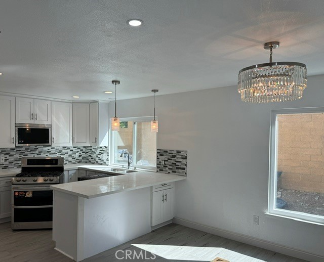 Detail Gallery Image 4 of 8 For 1638 Zinnia St, Corona,  CA 92882 - 3 Beds | 2 Baths