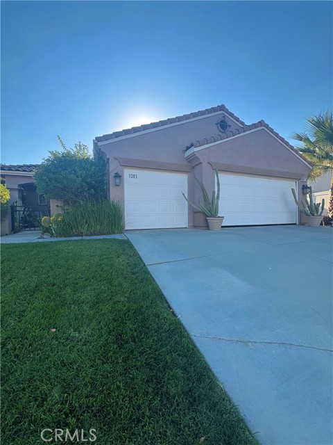 1281 Early Blue Lane, Beaumont CA: https://media.crmls.org/medias/cc6db22a-7006-44a2-b1b6-490ce1917a9d.jpg