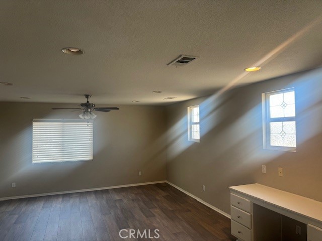 36 Cold Spring Avenue, Beaumont CA: https://media.crmls.org/medias/cc6e2b87-e73d-4fcb-8c03-9796552ecb83.jpg