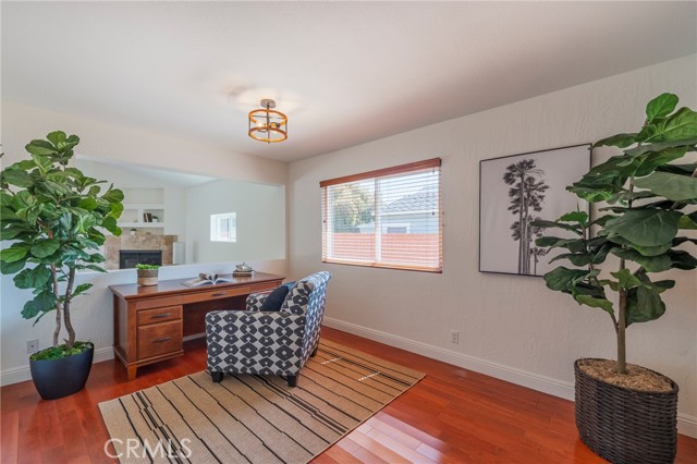 2103 Belmont Lane, Redondo Beach CA: https://media.crmls.org/medias/cc6ebb8c-e2a1-4eb4-9b99-555d8217ebb9.jpg