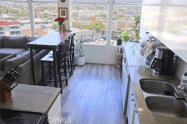 100 Atlantic Avenue, Long Beach CA: https://media.crmls.org/medias/cc6f34a6-34a7-49ef-bd16-8e0c8c135171.jpg