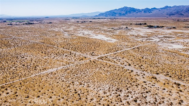 Detail Gallery Image 12 of 22 For 33501 Condor Rd, Newberry Springs,  CA 92365 - – Beds | – Baths