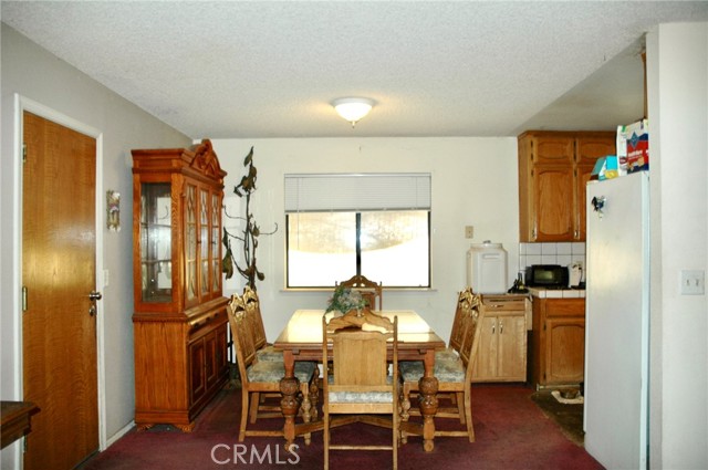 30717 Seminole Drive, Coarsegold CA: https://media.crmls.org/medias/cc70fdaf-3bb7-4a02-a6f6-af4655a01a67.jpg