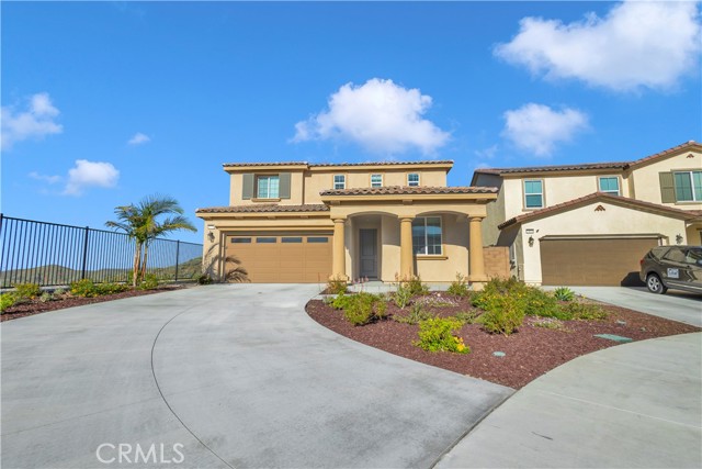 Detail Gallery Image 2 of 44 For 23798 Solaris Ct, Corona,  CA 92883 - 4 Beds | 3 Baths