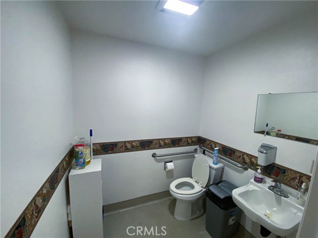 6141 Center Street, Paradise, California 95969, ,Commercial Sale,For Sale,6141 Center Street,CRSN24202301