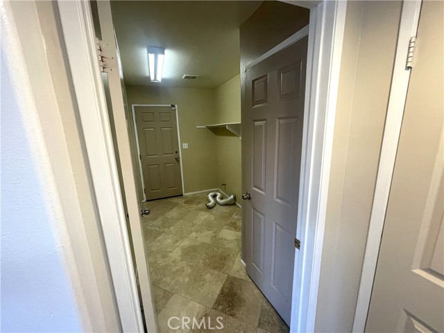 Detail Gallery Image 8 of 23 For 14782 Aloe Rd, Victorville,  CA 92394 - 4 Beds | 2/1 Baths