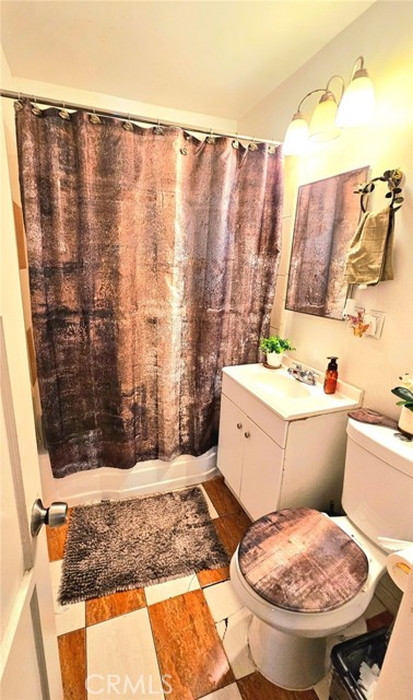 Detail Gallery Image 7 of 11 For 938 S Tajauta Ave, Compton,  CA 90220 - 2 Beds | 1 Baths