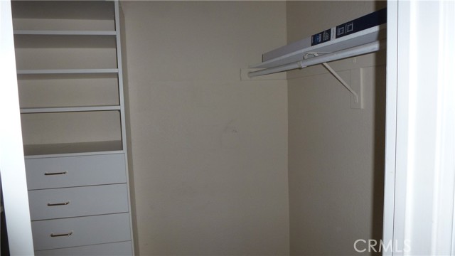 Detail Gallery Image 11 of 15 For 3629 148th Pl #C,  Hawthorne,  CA 90250 - 2 Beds | 2 Baths