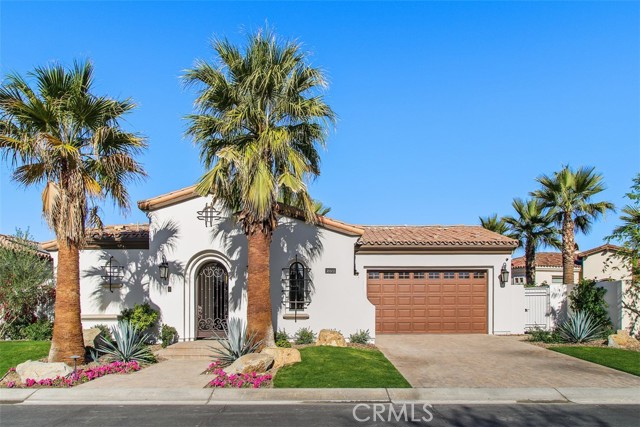 Detail Gallery Image 2 of 47 For 76404 via Saturnia, Indian Wells,  CA 92210 - 4 Beds | 4/1 Baths