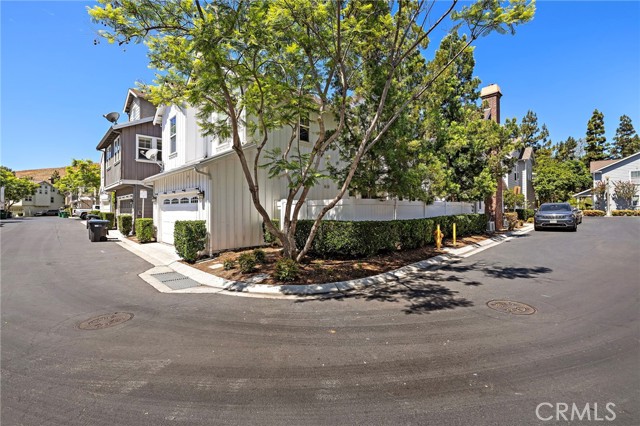 19 Rinehart Road, Ladera Ranch CA: https://media.crmls.org/medias/cc753a35-f210-45e9-9ee5-4832aa713cfd.jpg