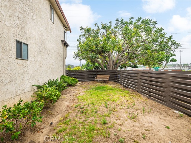 Detail Gallery Image 18 of 32 For 403 E Pine Ave, El Segundo,  CA 90245 - 5 Beds | 3 Baths