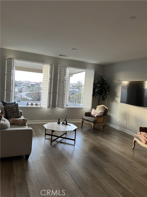 Detail Gallery Image 5 of 24 For 1563 Sunswept Way, Beaumont,  CA 92223 - 2 Beds | 2 Baths