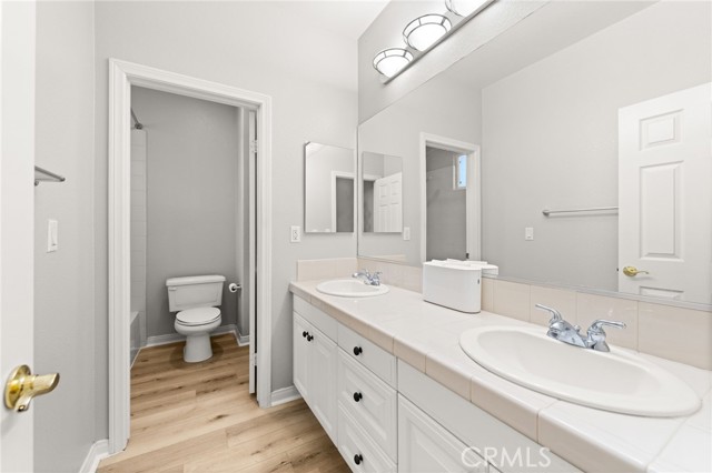 16219 Skyridge Drive, Riverside CA: https://media.crmls.org/medias/cc77eb94-ea4b-4a80-b4c4-3d41bcfbb8a9.jpg