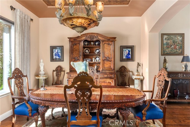 325 Red Oak Way, Arroyo Grande CA: https://media.crmls.org/medias/cc793f87-8479-44f9-90a6-332b7bc2223b.jpg