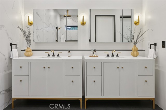 Image 27 of 69 For 5407 Via Del Valle