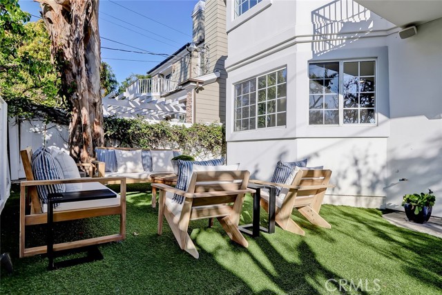 742 31st Street, Manhattan Beach, California 90266, 5 Bedrooms Bedrooms, ,2 BathroomsBathrooms,Residential,Sold,31st,SB22034184
