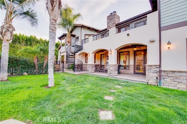 Detail Gallery Image 58 of 67 For 5230 Quakertown Ave, Woodland Hills,  CA 91364 - 5 Beds | 5 Baths