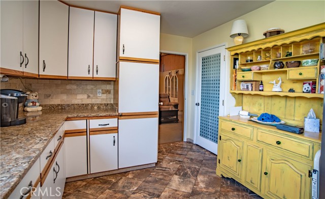 Detail Gallery Image 12 of 73 For 10507 Witter Springs Rd, –,  CA 95493 - 2 Beds | 1 Baths