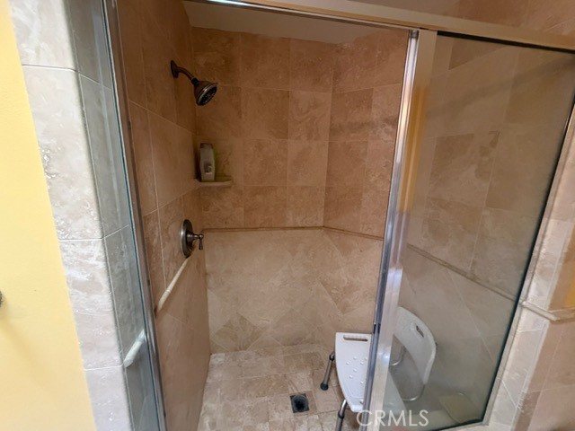 Detail Gallery Image 11 of 30 For 14343 Burbank #305,  Sherman Oaks,  CA 91401 - 3 Beds | 2 Baths