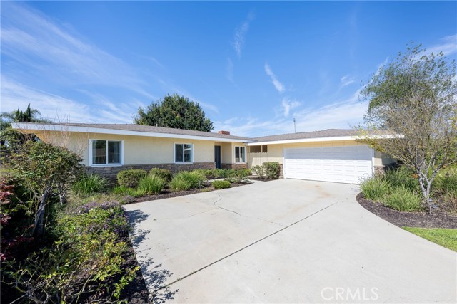 Detail Gallery Image 2 of 48 For 13311 Fairmont, Santa Ana,  CA 92705 - 3 Beds | 2 Baths