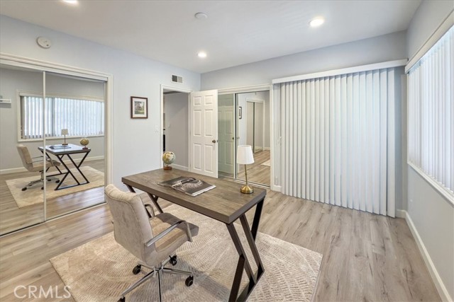 Detail Gallery Image 17 of 23 For 1156 San Rafael #2,  Glendale,  CA 91202 - 2 Beds | 2 Baths