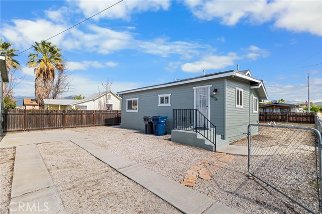 Detail Gallery Image 24 of 44 For 903 Webster, Redlands,  CA 92374 - 4 Beds | 2/1 Baths