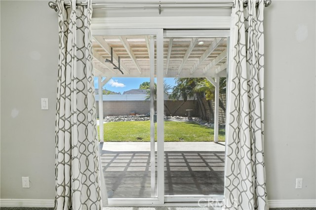 2275 Ximeno Avenue, Long Beach CA: https://media.crmls.org/medias/cc7db866-64fe-4b8c-a240-22e423f95688.jpg