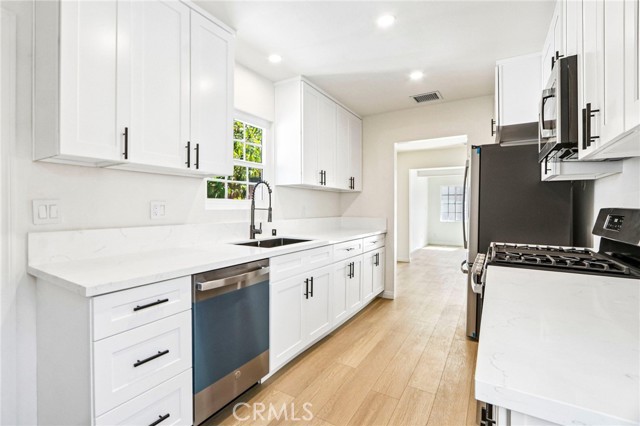 17408 Elkwood photo 15