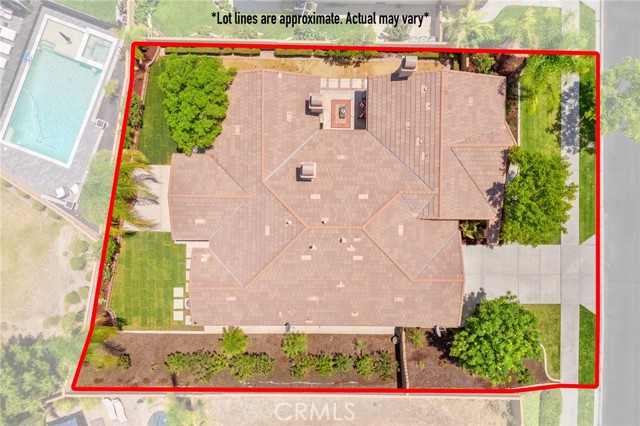 8416 Sunset Rose Drive, Corona CA: https://media.crmls.org/medias/cc7f1f14-4c26-43bd-813d-312b26db48b7.jpg