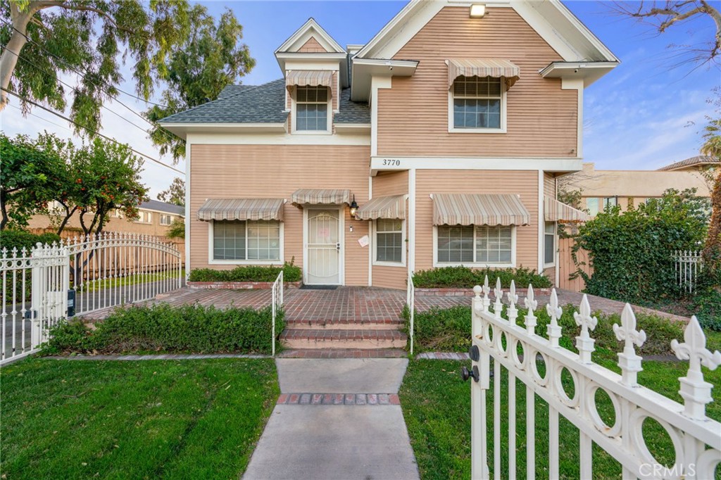 3770 Myers Street, Riverside, CA 92503