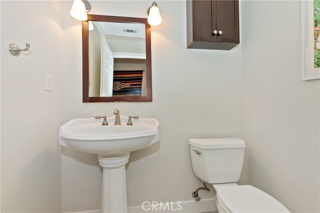 24586 Horst Drive, Crestline CA: https://media.crmls.org/medias/cc7f41f4-f077-48f0-94cf-f5f994951a09.jpg