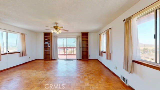 Detail Gallery Image 42 of 45 For 22677 Dexter Ln, Apple Valley,  CA 92307 - 2 Beds | 2/1 Baths