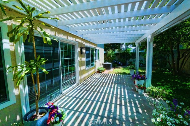 16329 Cherry Fall Lane, Cerritos CA: https://media.crmls.org/medias/cc7fd72d-c711-4653-a21c-2ff458598183.jpg