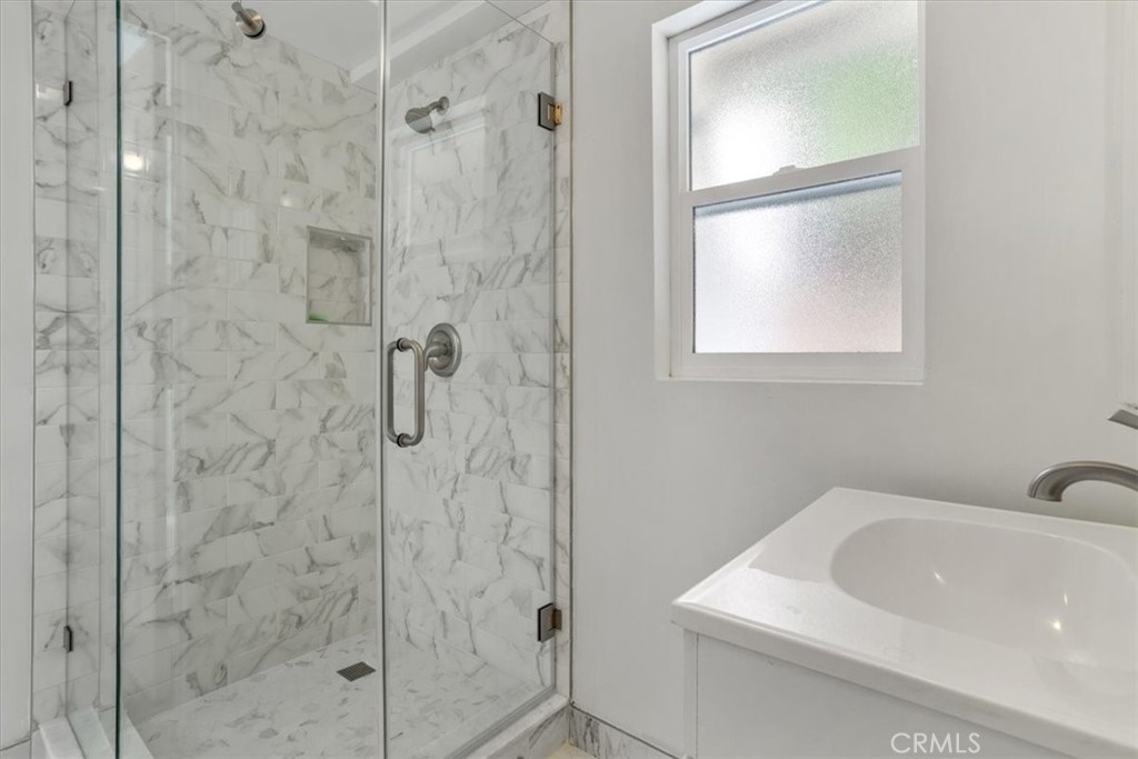 MLS #SR25257155 image #10