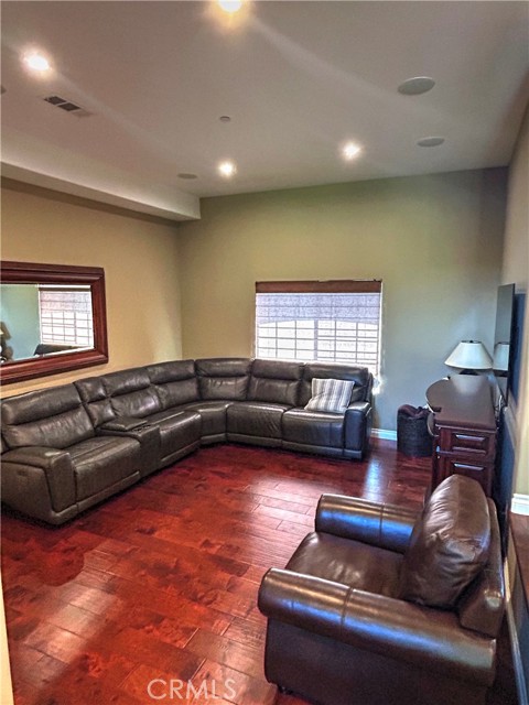 Detail Gallery Image 12 of 34 For 104 Avenida Caballeros, San Clemente,  CA 92672 - 4 Beds | 4/1 Baths