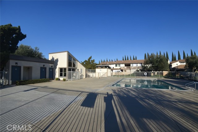 Detail Gallery Image 23 of 26 For 5114 W 1st St #C,  Santa Ana,  CA 92703 - 3 Beds | 2/1 Baths