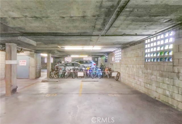 2411 Prospect Avenue, Hermosa Beach, California 90254, 1 Bedroom Bedrooms, ,1 BathroomBathrooms,Residential,Sold,Prospect,PV22093265
