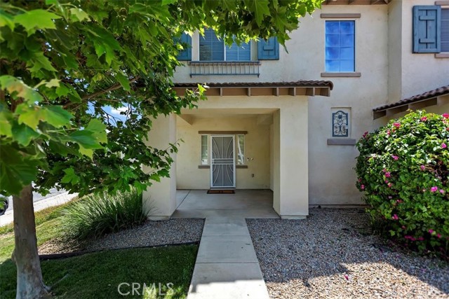 Detail Gallery Image 5 of 50 For 16147 Palomino Ln, Moreno Valley,  CA 92551 - 4 Beds | 2/1 Baths