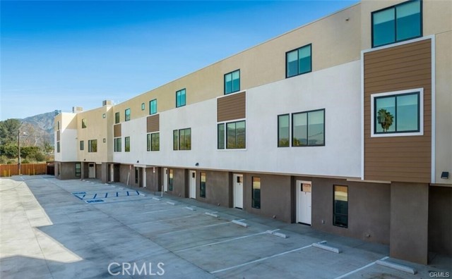 MLS# AR23219964
