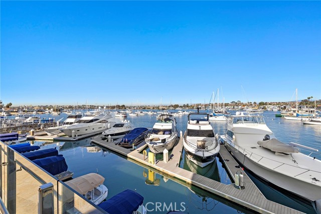 Detail Gallery Image 14 of 26 For 310 Fernando St #303,  Newport Beach,  CA 92661 - 1 Beds | 2 Baths