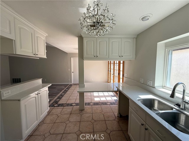 Detail Gallery Image 4 of 50 For 4786 Macadamia Ct, Oceanside,  CA 92057 - 3 Beds | 2 Baths