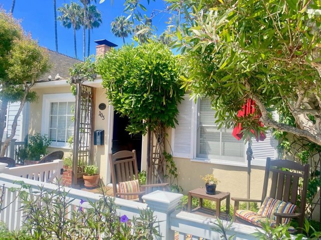 Image 3 for 203 Amethyst Ave, Newport Beach, CA 92662