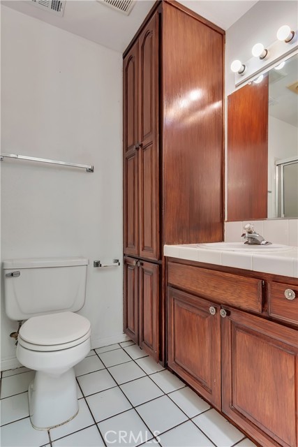 9216 Tobias Avenue, Panorama City CA: https://media.crmls.org/medias/cc8320ef-c2cb-49b3-90e4-2fa59c559613.jpg