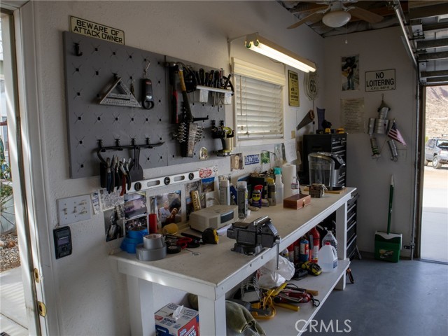 54850 Saratoga Road, Yucca Valley CA: https://media.crmls.org/medias/cc832a12-dba9-477e-8d25-2ecaad3961f9.jpg